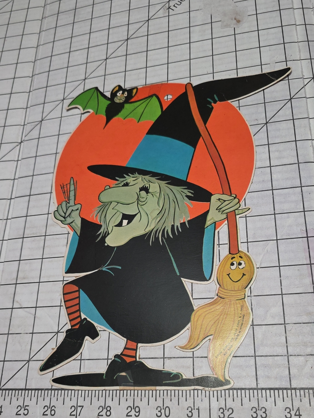 Halloween Dancing Witch W Broom & Bat VTG Fun World 1-Sided 10.25"w X 13.3"t